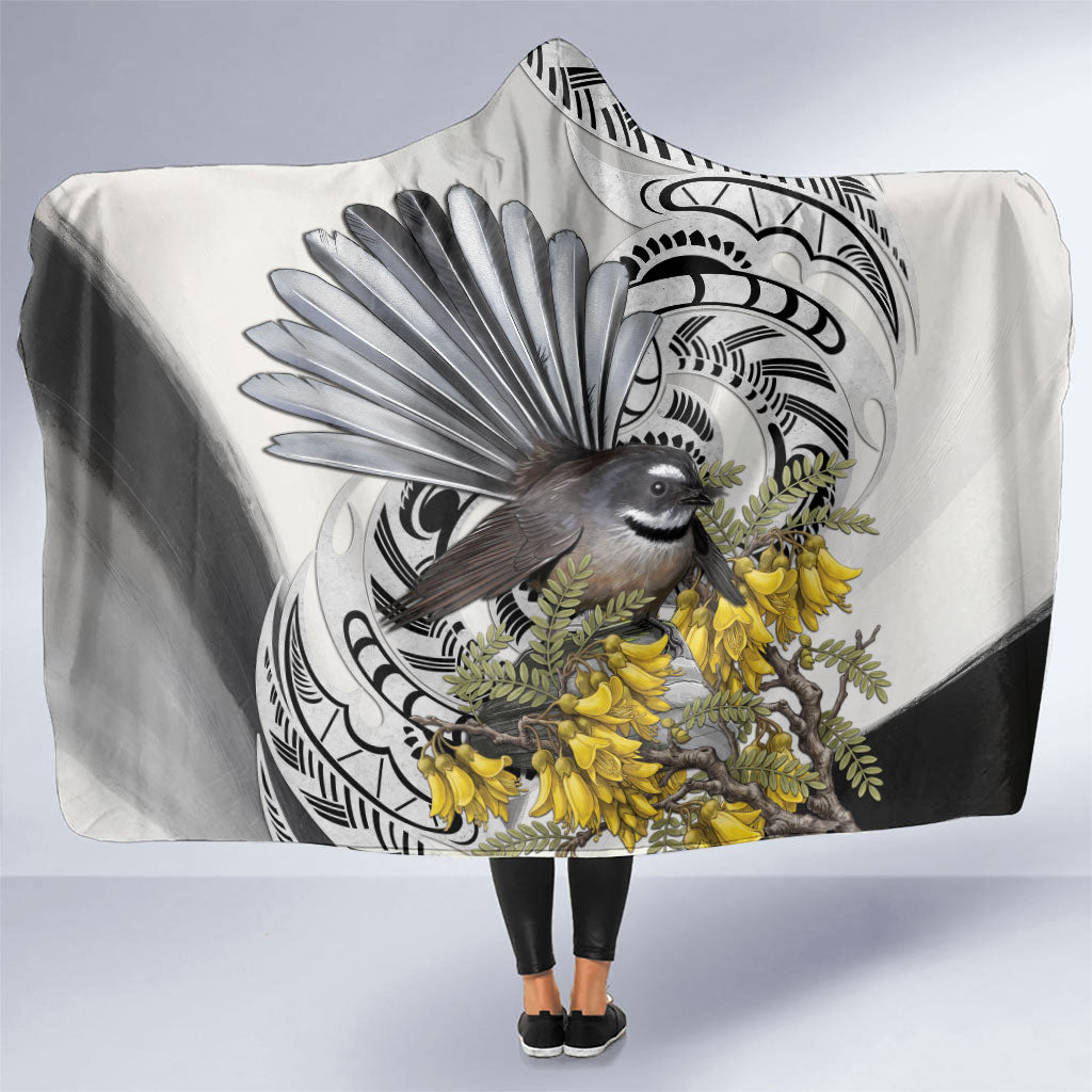 New Zealand Fantail Bird Hooded Blanket Maori Piwakawaka Kowhai Maori Pattern LT22 One Size Grey - Polynesian Pride
