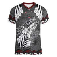 New Zealand Weka Personalised Women V-Neck T-Shirt Aotearoa Hen Silver Fern Maori Pattern LT22 Female Black - Polynesian Pride