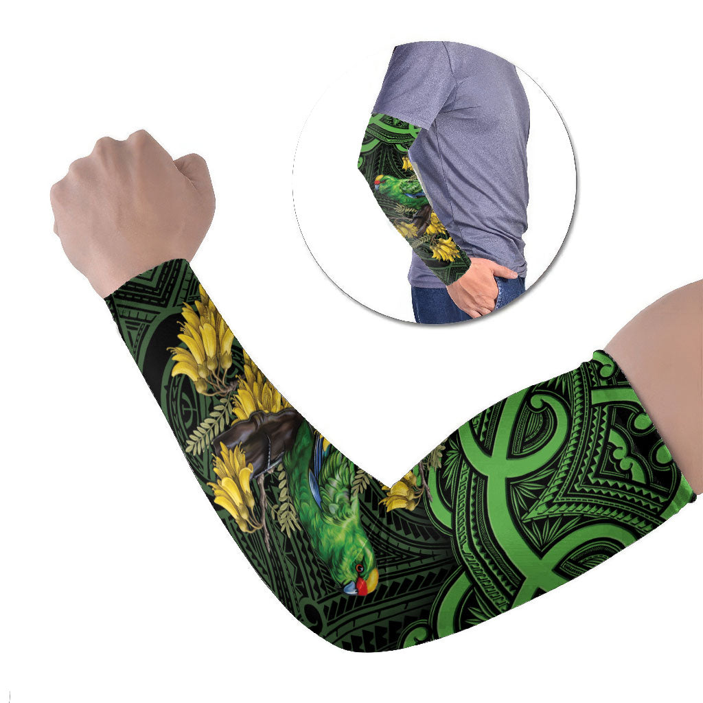 New Zealand Parakeet Bird Arm Sleeves Maori Kakariki Kowhai Maori Pattern LT22 Set of 2 Green - Polynesian Pride