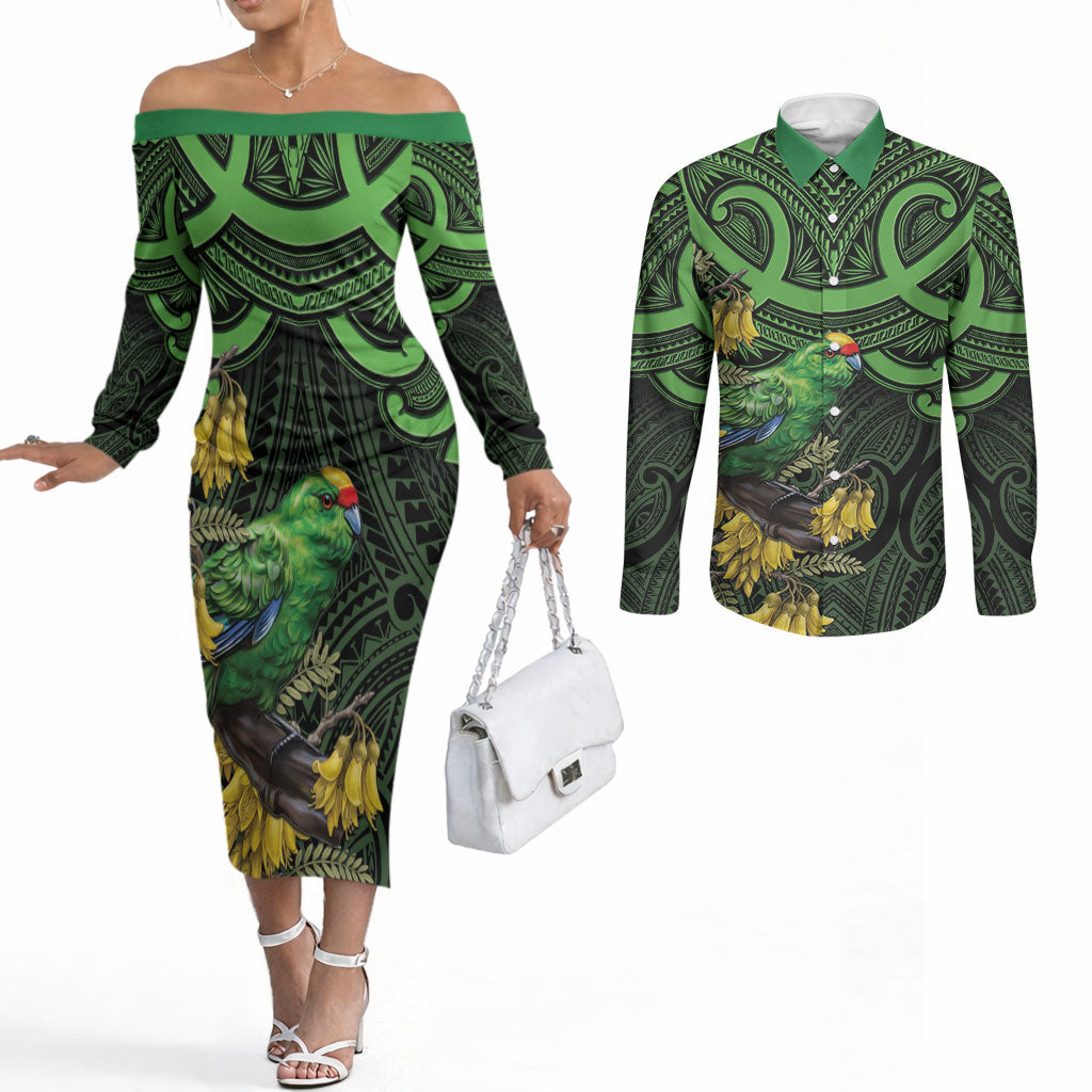 New Zealand Parakeet Bird Couples Matching Off The Shoulder Long Sleeve Dress and Long Sleeve Button Shirt Maori Kakariki Kowhai Maori Pattern LT22 Green - Polynesian Pride