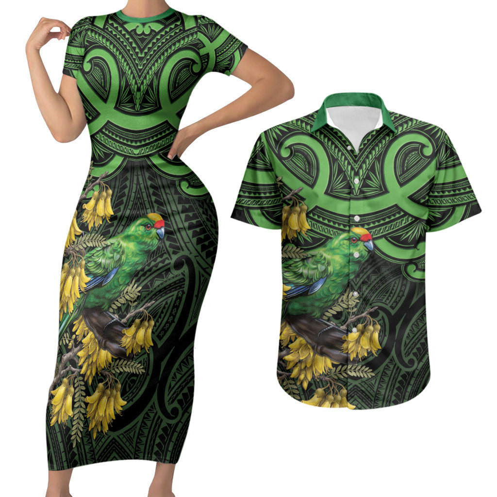 New Zealand Parakeet Bird Couples Matching Short Sleeve Bodycon Dress and Hawaiian Shirt Maori Kakariki Kowhai Maori Pattern LT22 Green - Polynesian Pride