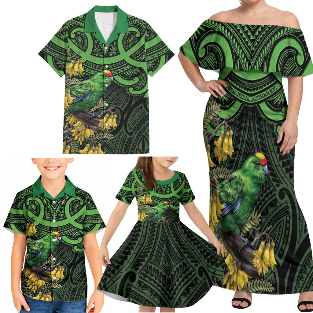 New Zealand Parakeet Bird Family Matching Off Shoulder Maxi Dress and Hawaiian Shirt Maori Kakariki Kowhai Maori Pattern LT22 - Polynesian Pride