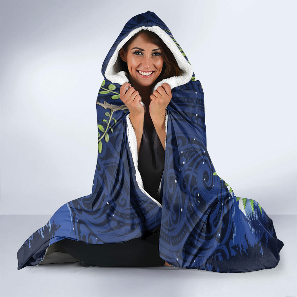 Kakapo New Zealand Personalised Hooded Blanket Kowhai Flower Silver Fern Maori Pattern LT22 - Polynesian Pride