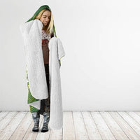 Cook Islands Maori Language Week Hooded Blanket Tiare Maori Kuki Airani Green Pattern LT22 - Polynesian Pride