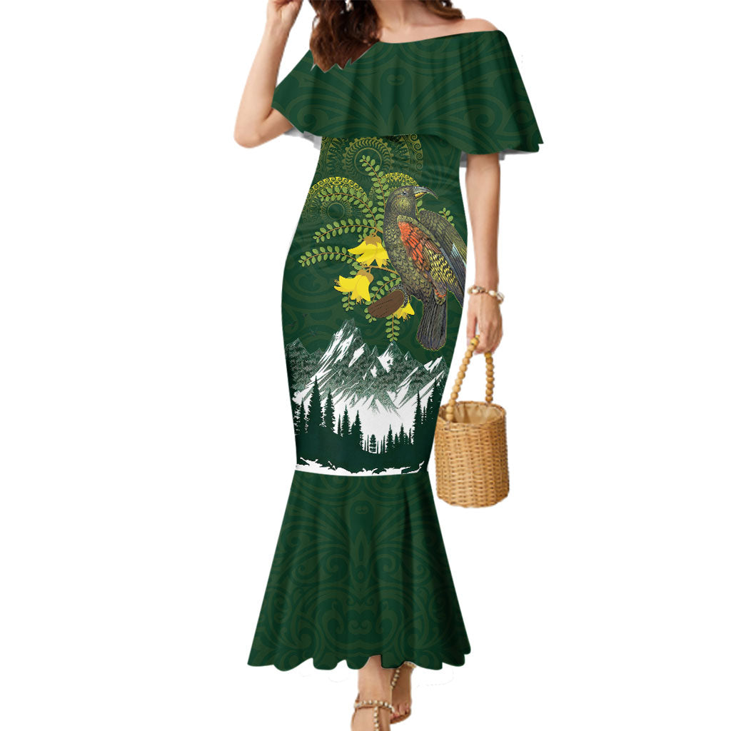 Kea Bird Kowhai New Zealand Family Matching Mermaid Dress and Hawaiian Shirt Mountain Landscape Maori Art LT22 Mom's Dress Green - Polynesian Pride