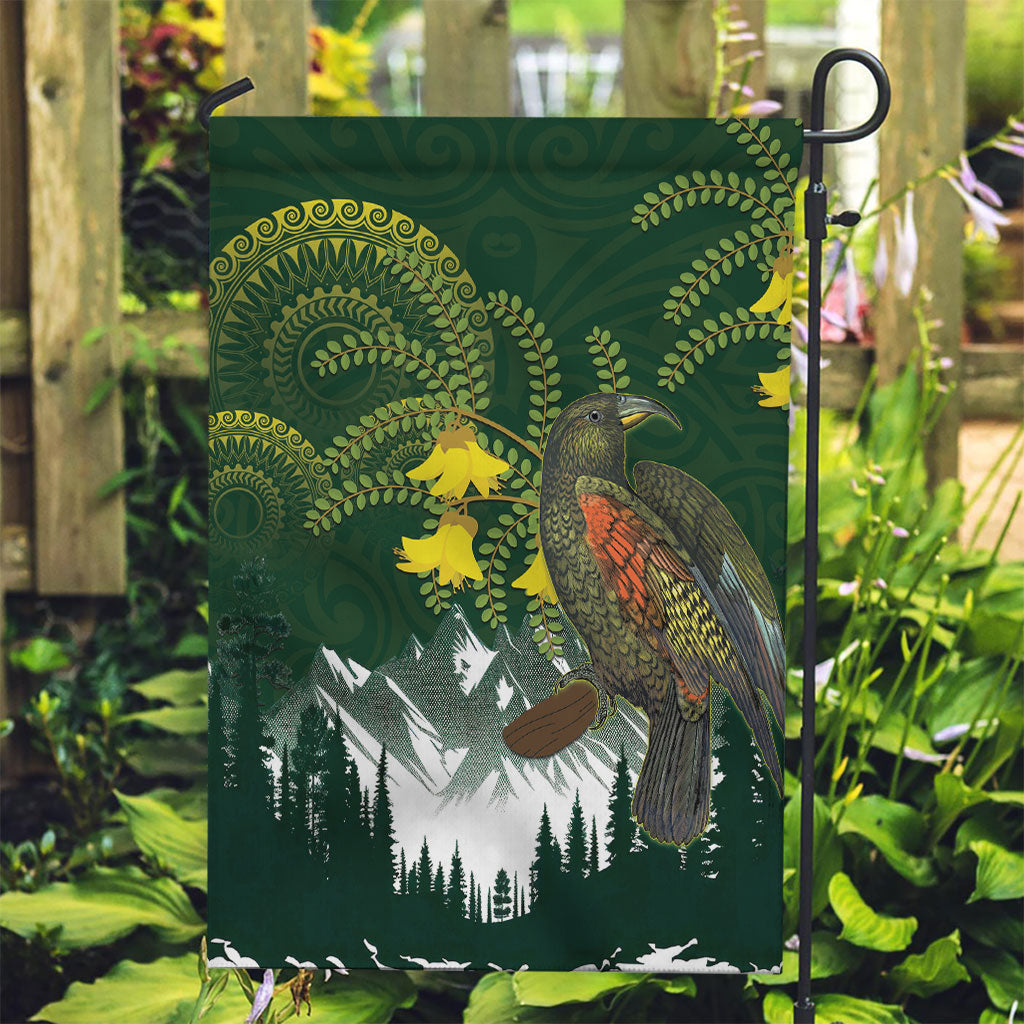 Kea Bird Kowhai New Zealand Garden Flag Mountain Landscape Maori Art LT22 Garden Flag Green - Polynesian Pride