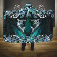 New Zealand Kotiate Weapon Hooded Blanket Aotearoa Mango Paua Shell Maori Pattern LT22 - Polynesian Pride