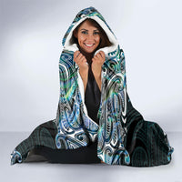 New Zealand Kotiate Weapon Hooded Blanket Aotearoa Mango Paua Shell Maori Pattern LT22 - Polynesian Pride