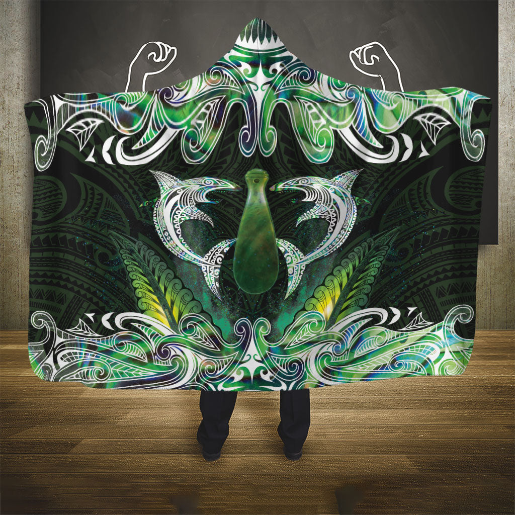 New Zealand Mere Pounamu Weapon Hooded Blanket Aotearoa Mango Paua Shell Maori Pattern LT22 - Polynesian Pride