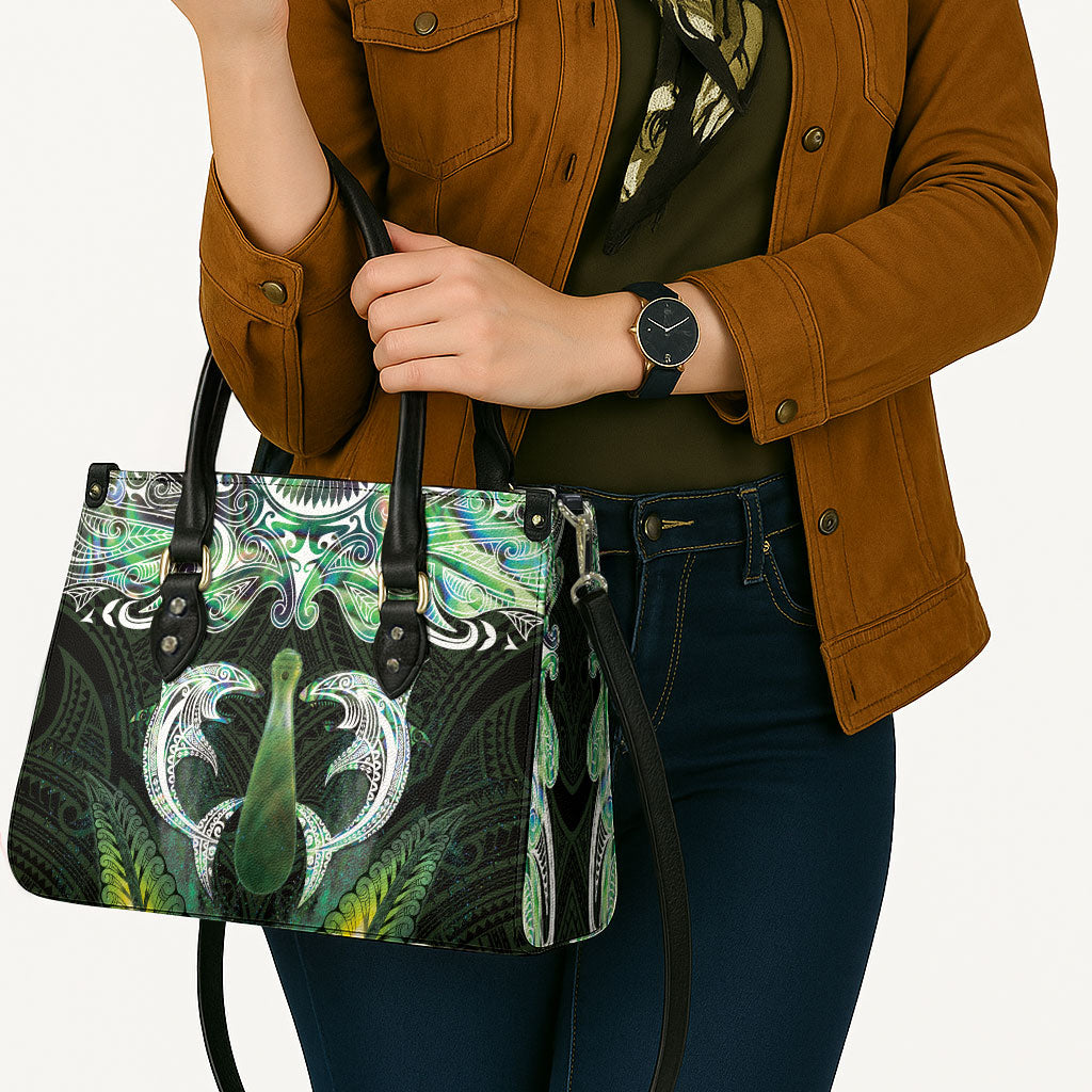 New Zealand Mere Pounamu Weapon Leather Bag Aotearoa Mango Paua Shell Maori Pattern LT22 - Polynesian Pride