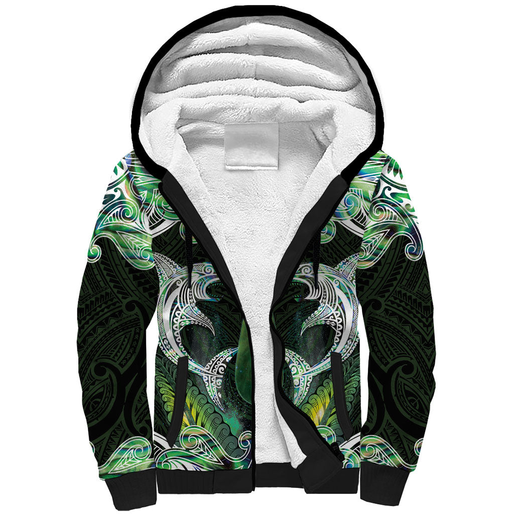 New Zealand Mere Pounamu Weapon Sherpa Hoodie Aotearoa Mango Paua Shell Maori Pattern LT22 Unisex Green - Polynesian Pride