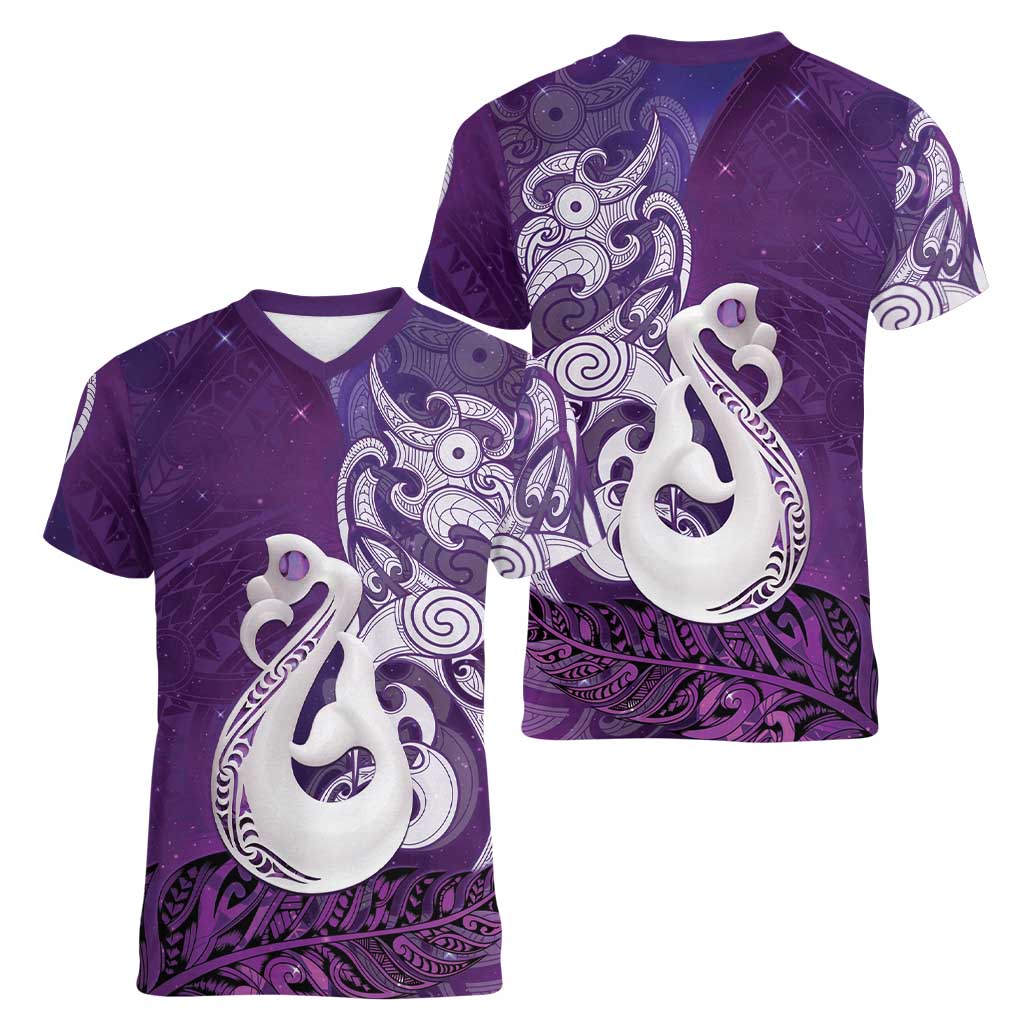 New Zealand Matariki Women V-Neck T-Shirt Maori Manaia Galaxy Silver Fern Purple Color LT22 - Polynesian Pride