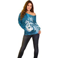 New Zealand Matariki Off Shoulder Sweater Maori Manaia Galaxy Silver Fern Blue Color LT22 - Polynesian Pride
