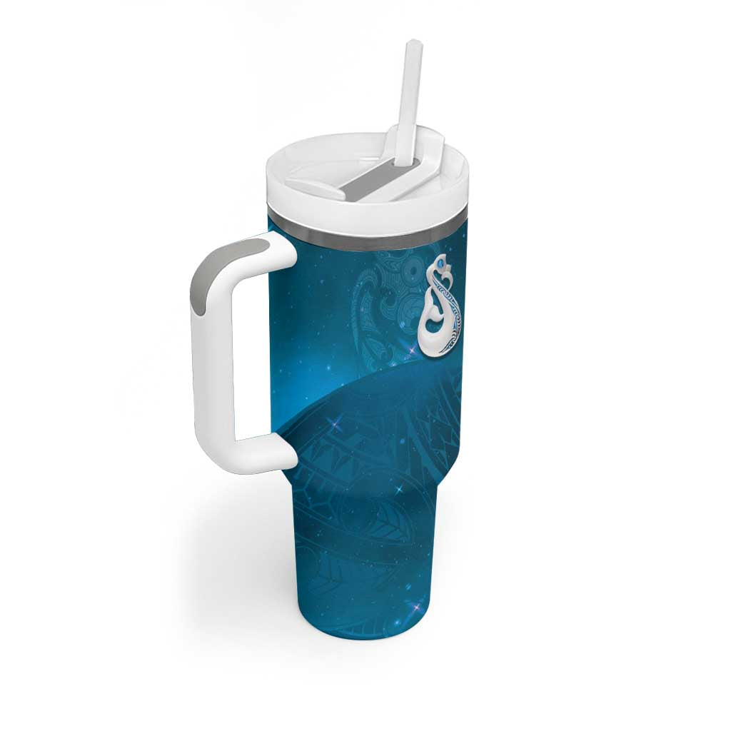 New Zealand Matariki Tumbler With Handle Maori Manaia Galaxy Silver Fern Blue Color LT22 - Polynesian Pride