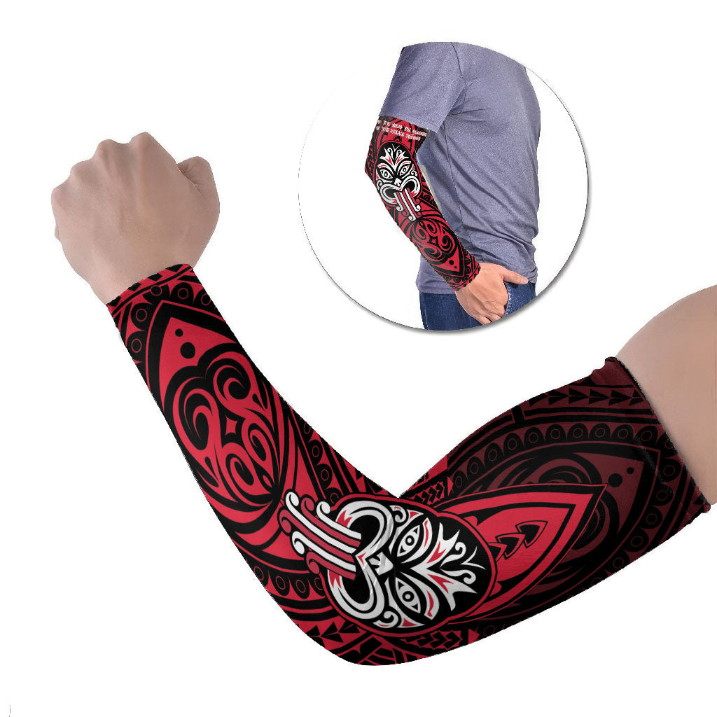 New Zealand Maori Language Week Arm Sleeves Te Wiki O Te Reo Maori Hei Tiki LT22 Set of 2 Red - Polynesian Pride