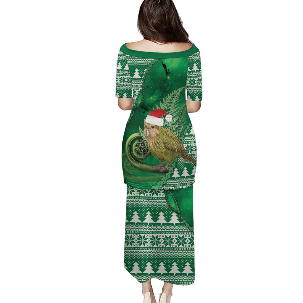 New Zealand Kakapo Christmas In July Family Matching Puletasi and Hawaiian Shirt Silver Fern Santa Xmas Green Color LT22 - Polynesian Pride