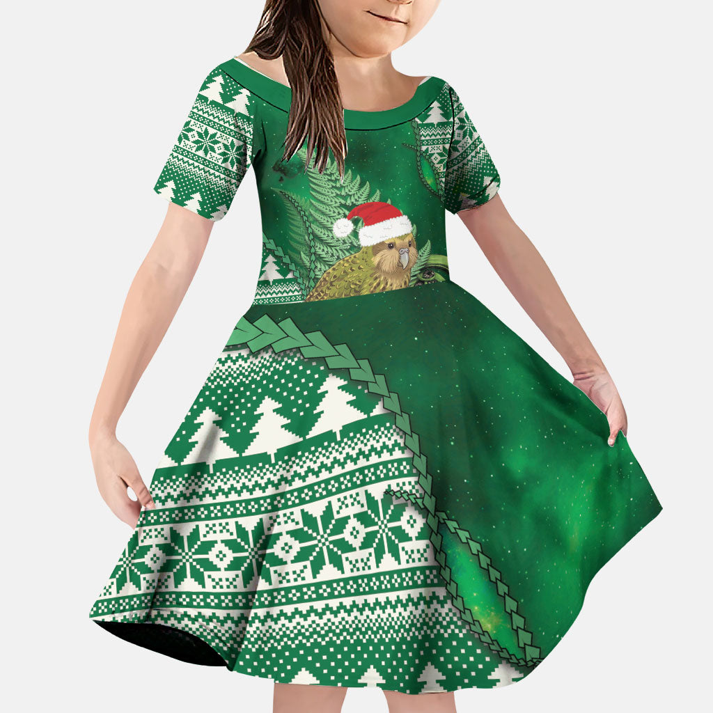 New Zealand Kakapo Christmas In July Family Matching Tank Maxi Dress and Hawaiian Shirt Silver Fern Santa Xmas Green Color LT22 Daughter's Dress Green - Polynesian Pride