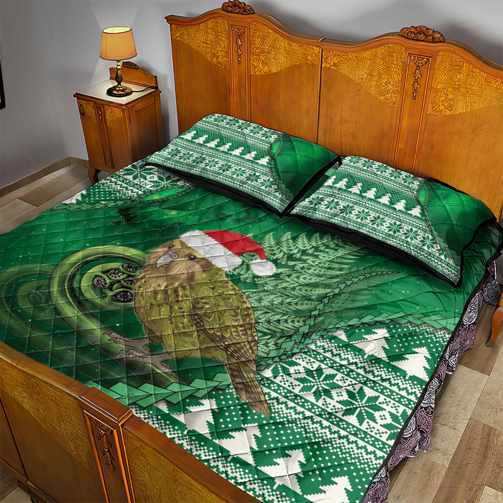 New Zealand Kakapo Christmas In July Quilt Bed Set Silver Fern Santa Xmas Green Color LT22 - Polynesian Pride