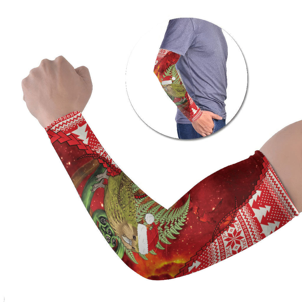 New Zealand Kakapo Christmas In July Arm Sleeves Silver Fern Santa Xmas Red Color LT22 Set of 2 Red - Polynesian Pride