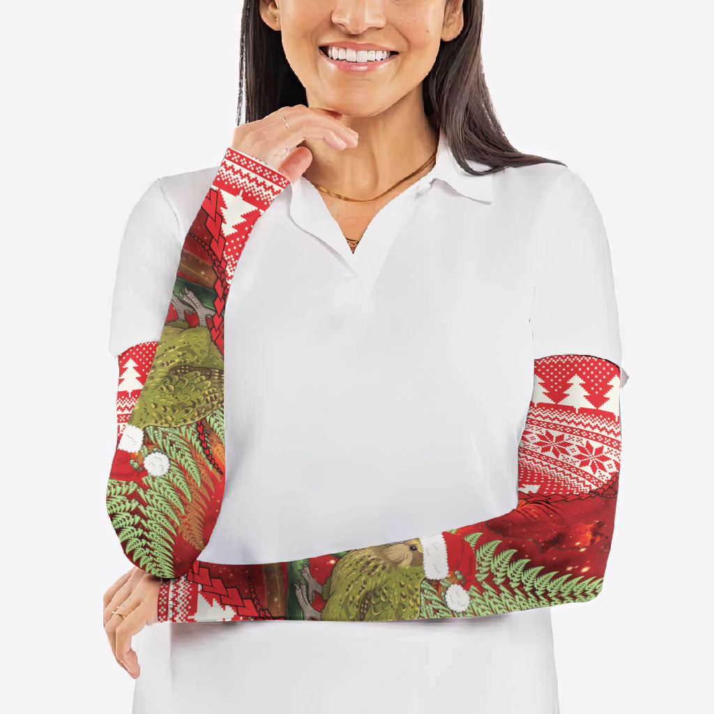 New Zealand Kakapo Christmas In July Arm Sleeves Silver Fern Santa Xmas Red Color LT22 - Polynesian Pride