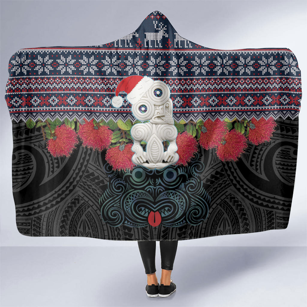 New Zealand Hei Tiki Christmas In July Hooded Blanket Pohutukawa Santa Xmas Polynesian Pattern LT22 One Size Black - Polynesian Pride