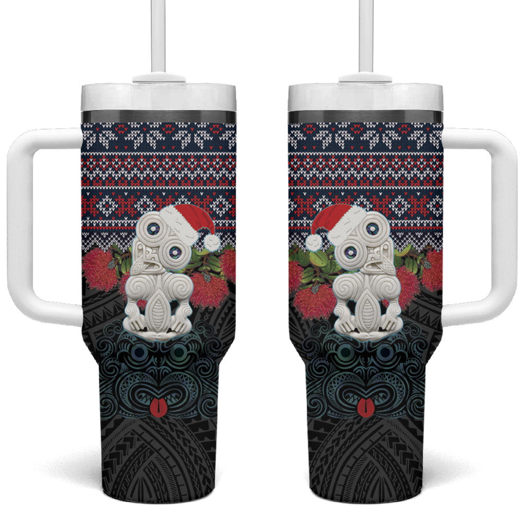 New Zealand Hei Tiki Christmas In July Tumbler With Handle Pohutukawa Santa Xmas Polynesian Pattern LT22 One Size: 40 oz Black - Polynesian Pride