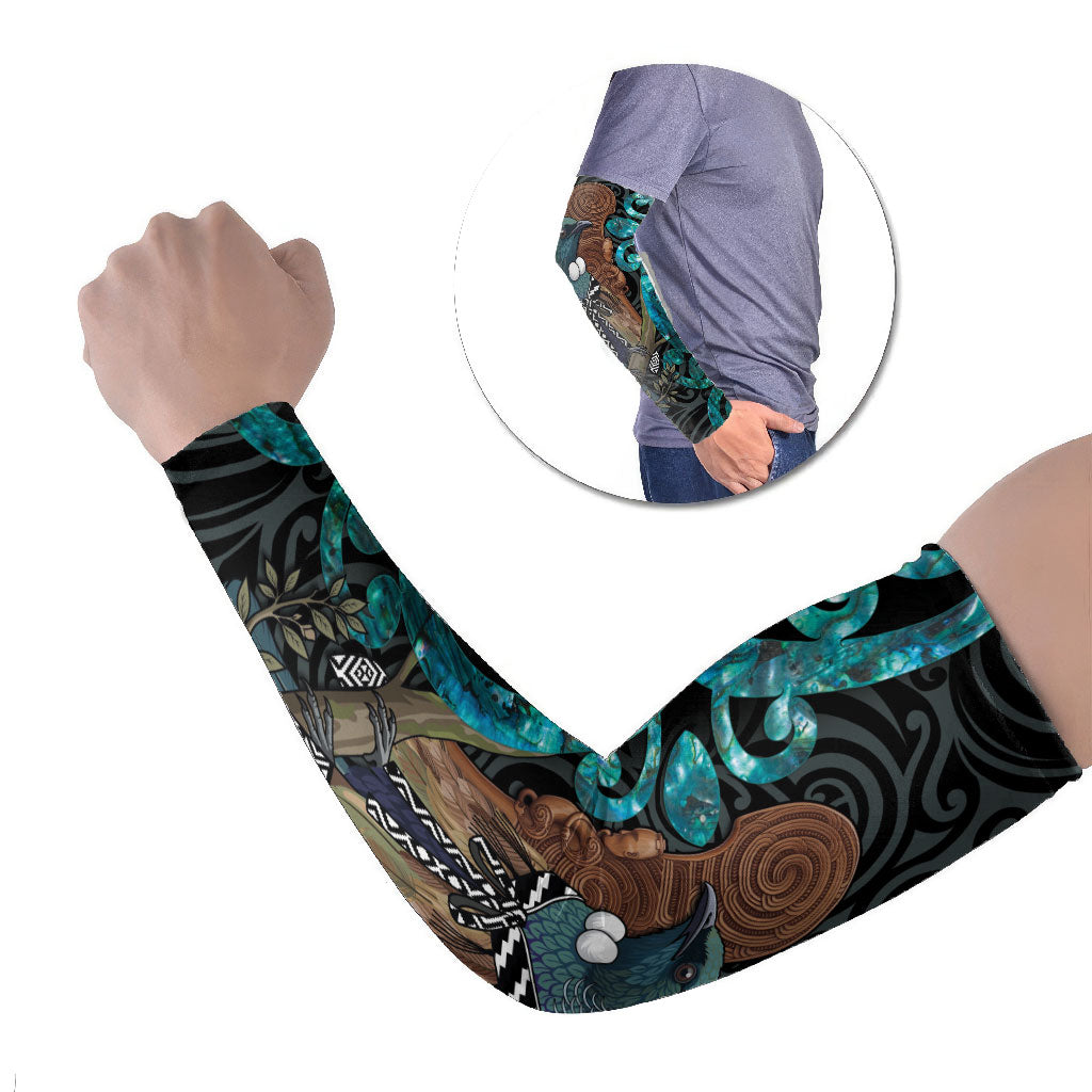 New Zealand Tui Bird Wahaika Arm Sleeves Maori Weapon Paua Shell Koru Pattern LT22 Set of 2 Black - Polynesian Pride
