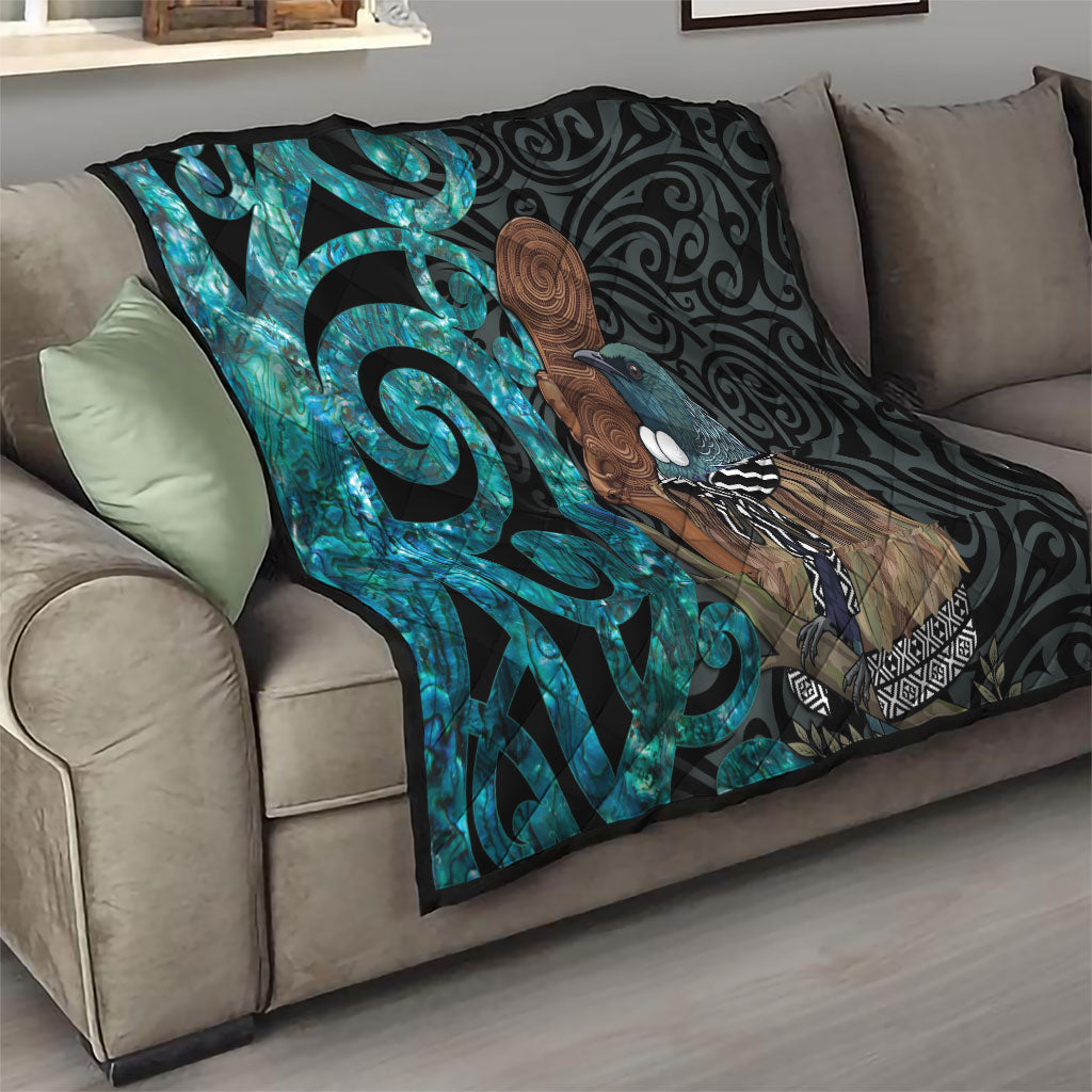 New Zealand Tui Bird Wahaika Quilt Maori Weapon Paua Shell Koru Pattern