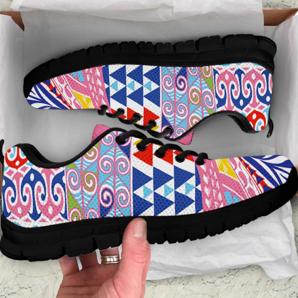 Maori Kowhaiwhai Taniko Patchwork Rainbow Motifs Sneakers LT9 Rainbow - Polynesian Pride