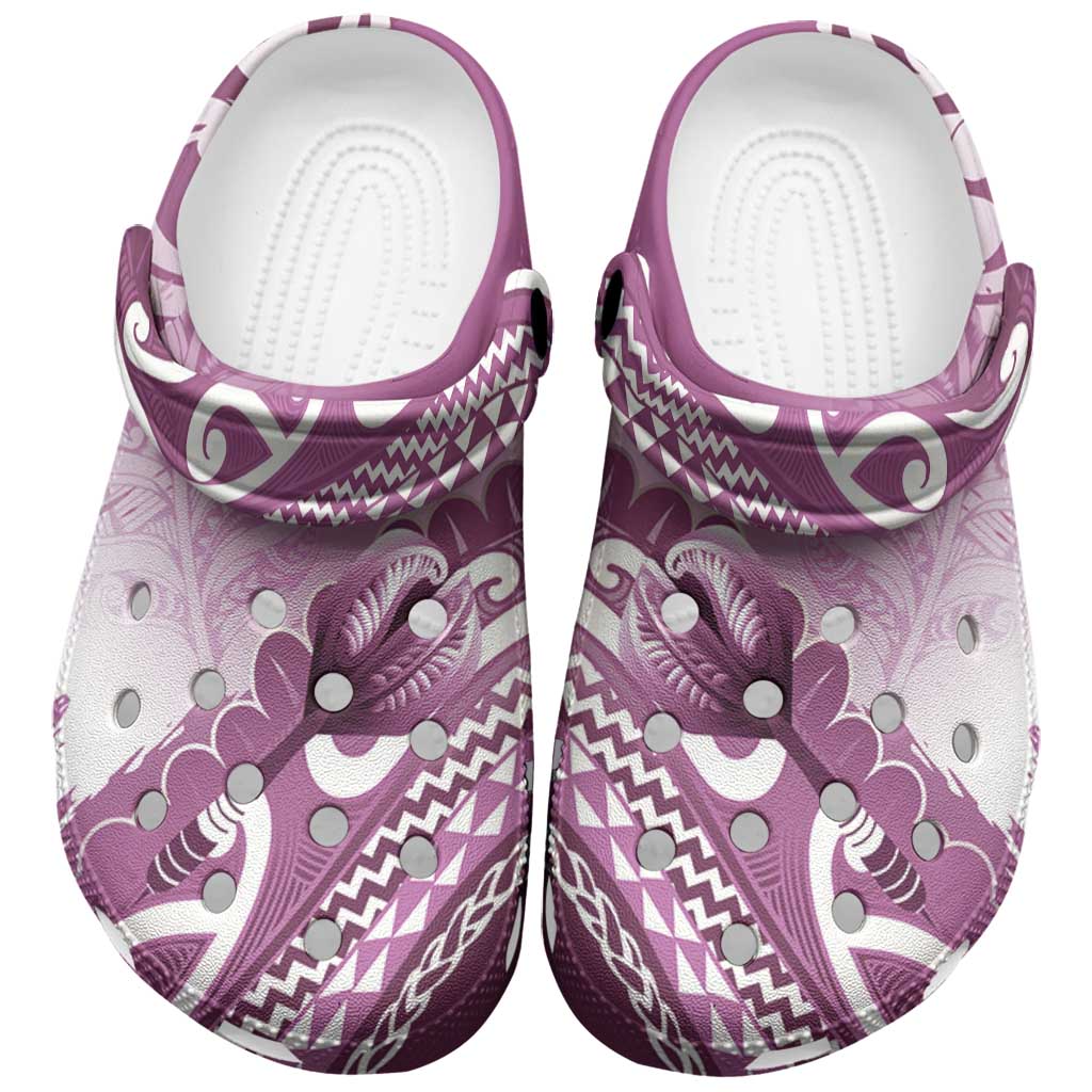 New Zealand Aotearoa Darts Masters Clogs Shoes Maori Art Tattoo with Tribal Dart Symbol Pink - Polynesian Pride