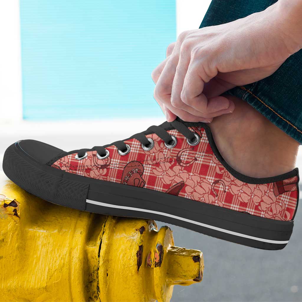 Red Palaka Hawaii Cowboy Low Top Shoes Puakenikeni Lei Paniolo Papale Seamless Vibes LT14 - Polynesian Pride