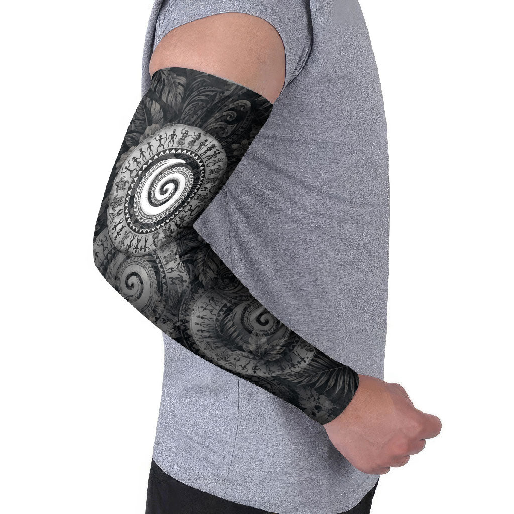 Hawaiian Piko Arm Sleeves Cultural Anchor Connect Your Roots Ocean Waves TS04 - Polynesian Pride