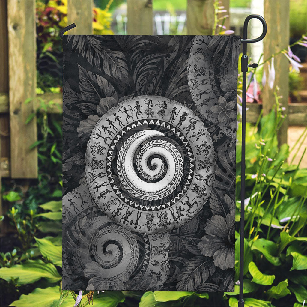 Hawaiian Piko Garden Flag Cultural Anchor Connect Your Roots Ocean Waves TS04 Garden Flag Black Grey - Polynesian Pride