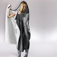 Hawaiian Piko Hooded Blanket Cultural Anchor Connect Your Roots Ocean Waves TS04 - Polynesian Pride