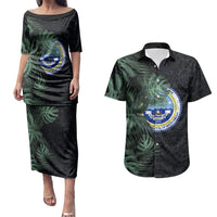 Federated States Of Micronesia Couples Matching Puletasi and Hawaiian Shirt FSM Tropical Monstera Leaf Dark Tribal Pattern TS04 Black Green - Polynesian Pride