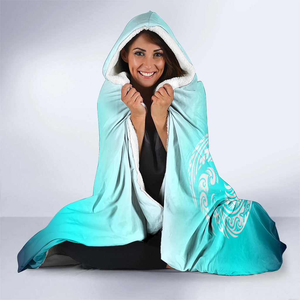 Floating Future Saving Tuvalu Hooded Blanket Ocean Blue Pacific Polynesian Cultural Art Marine Wildlife TS04 - Polynesian Pride
