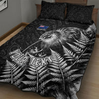 Personalized New Zealand Kiwi Bird Quilt Bed Set Grunge Maori Tribal Pattern Silver Fern
