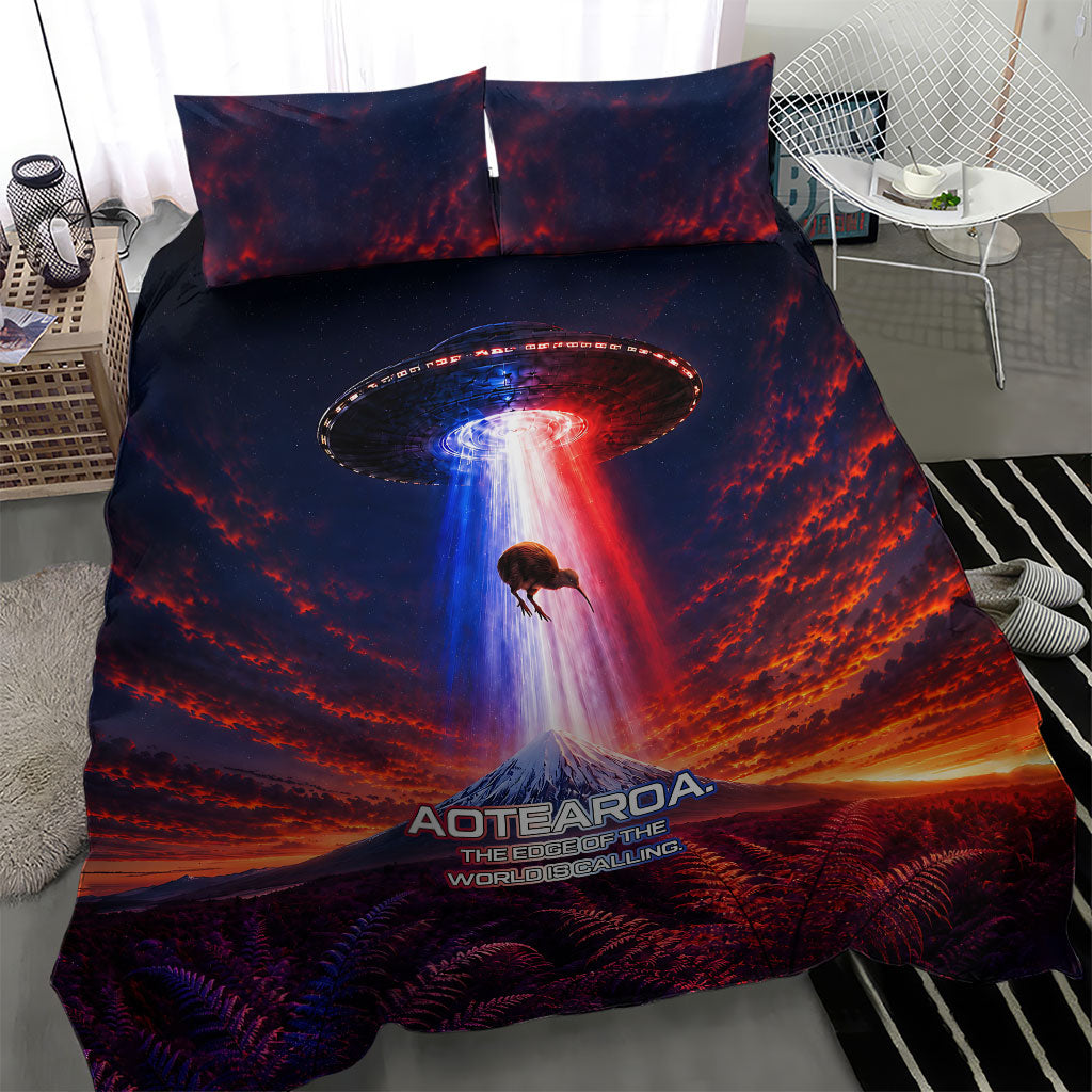 New Zealand Aotearoa Kiwi UFO Bedding Set Sci-Fi Galaxy Sunset Sky Tower And Mountain TS04 - Polynesian Pride