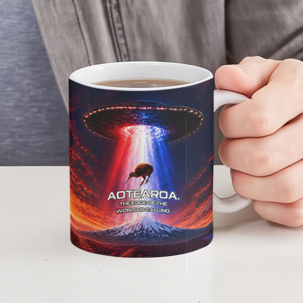 New Zealand Aotearoa Kiwi UFO Ceramic Mug Sci-Fi Galaxy Sunset Sky Tower And Mountain TS04 - Polynesian Pride