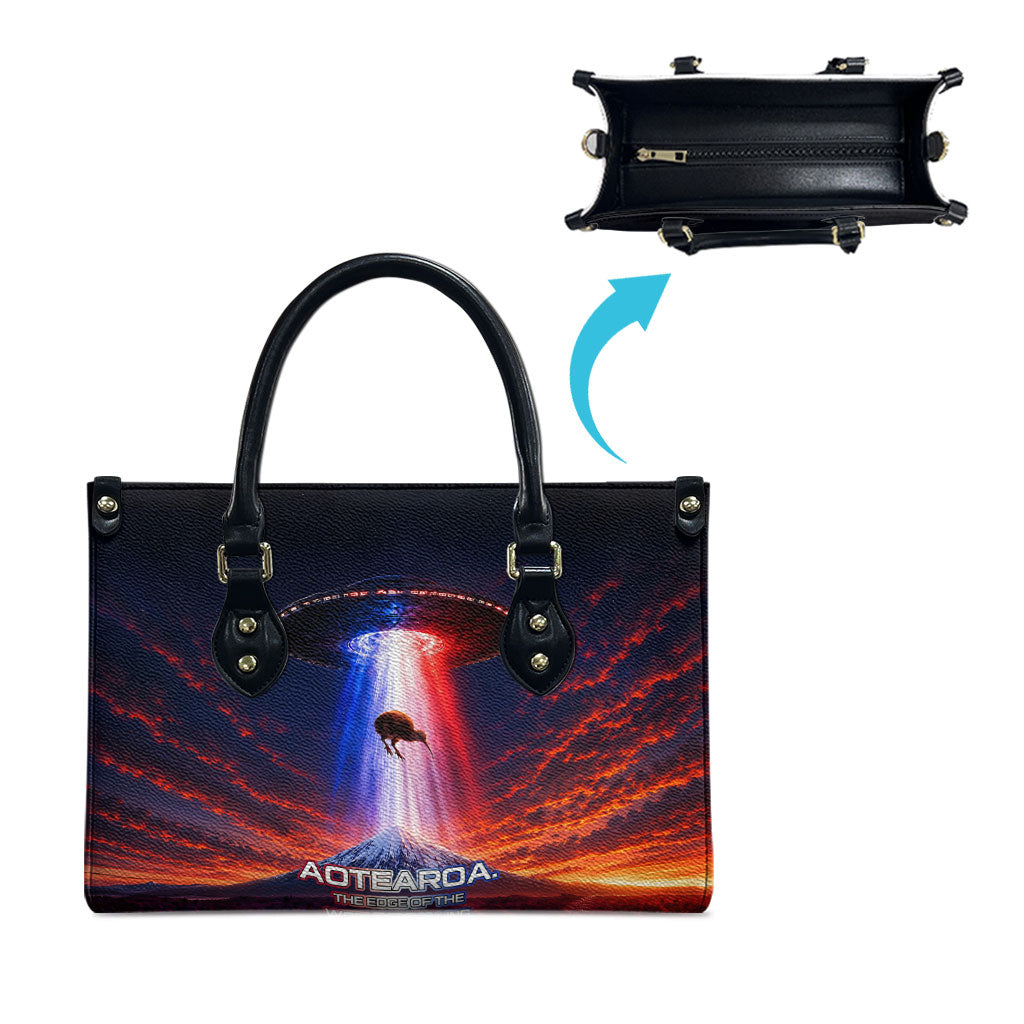 New Zealand Aotearoa Kiwi UFO Leather Bag Sci-Fi Galaxy Sunset Sky Tower And Mountain TS04 - Polynesian Pride