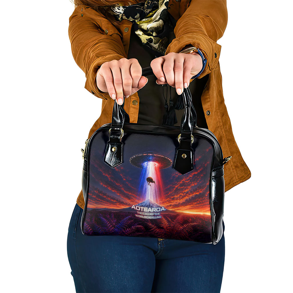 New Zealand Aotearoa Kiwi UFO Shoulder Handbag Sci-Fi Galaxy Sunset Sky Tower And Mountain TS04 One Size Blue Red - Polynesian Pride