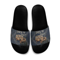 New Zealand She’ll Be Right Slide Sandals NZ Slang No. 8 Wire Map Pattern