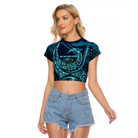 Chuuk Deep Into Truk Lagoon Raglan Cropped T Shirt Polynesian Tribal Pattern Wreck Diving Teal Ship Art TS04 Female Blue Black - Polynesian Pride