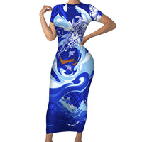 Chuuk Micronesian Roots Family Matching Short Sleeve Bodycon Dress and Hawaiian Shirt Polynesian Tribal Pattern Hibiscus Flower And Stingray Art TS04 Mom's Dress Blue White - Polynesian Pride