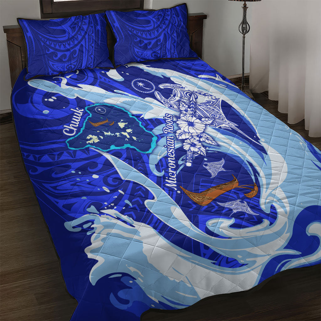 Chuuk Micronesian Roots Quilt Bed Set Polynesian Tribal Pattern Hibiscus Flower And Stingray Art TS04 Blue White - Polynesian Pride