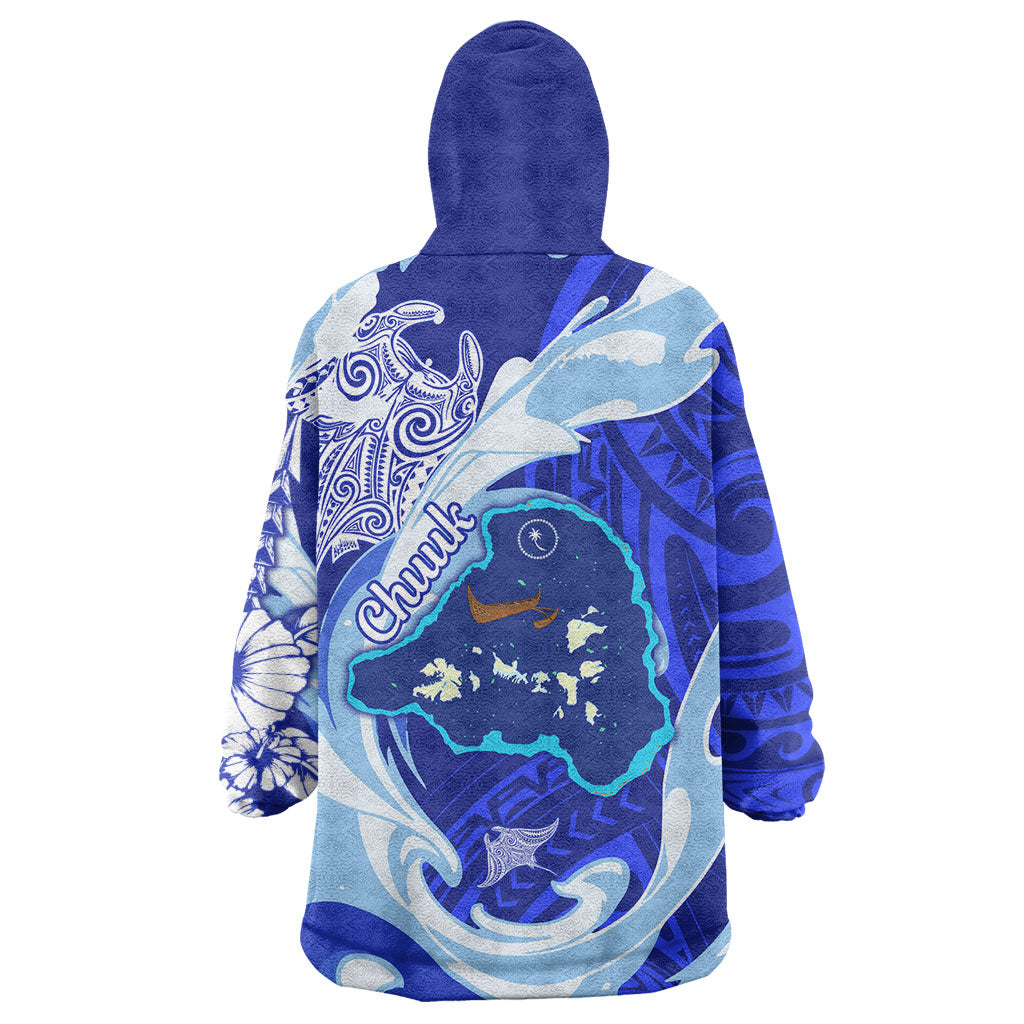 Chuuk Micronesian Roots Wearable Blanket Hoodie Polynesian Tribal Pattern Hibiscus Flower And Stingray Art TS04 - Polynesian Pride