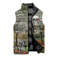 Yeah Nah Graffiti Skull New Zealand Slang Sleeveless Puffer Jacket Kiwi Grunge Brick Wall and Bold Urban Street Art TS04 - Polynesian Pride