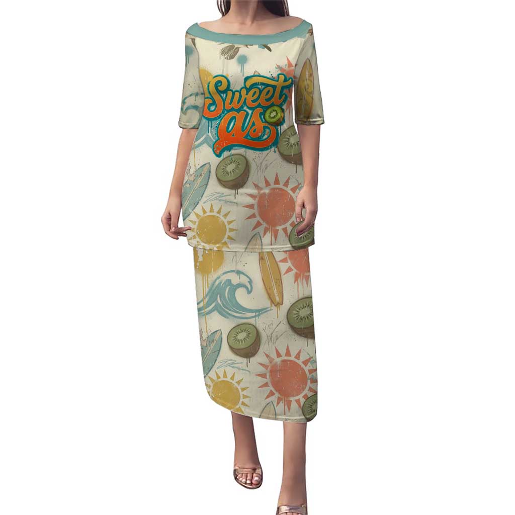 NZ Slang Sweet As Kiwi Shaka Sign Family Matching Puletasi and Hawaiian Shirt New Zealand Surfboards Sun and Tropical Beach Retro TS04 Mom's Dress Beige - Polynesian Pride