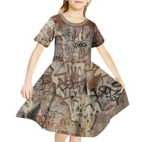 Choice Bro Graffiti Handshake Kid Short Sleeve Dress New Zealand Slang Fern Brick Wall and Urban Street Art TS04 - Polynesian Pride