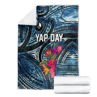 Yap Day Island Floral Tribal Heritage Blanket Micronesian Hibiscus Pattern Polynesian Tattoo Blue Art TS04 - Polynesian Pride
